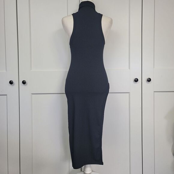 Nasty gal asymmetrical ribbed turtleneck sleeveless top, small - Picture 3 of 6